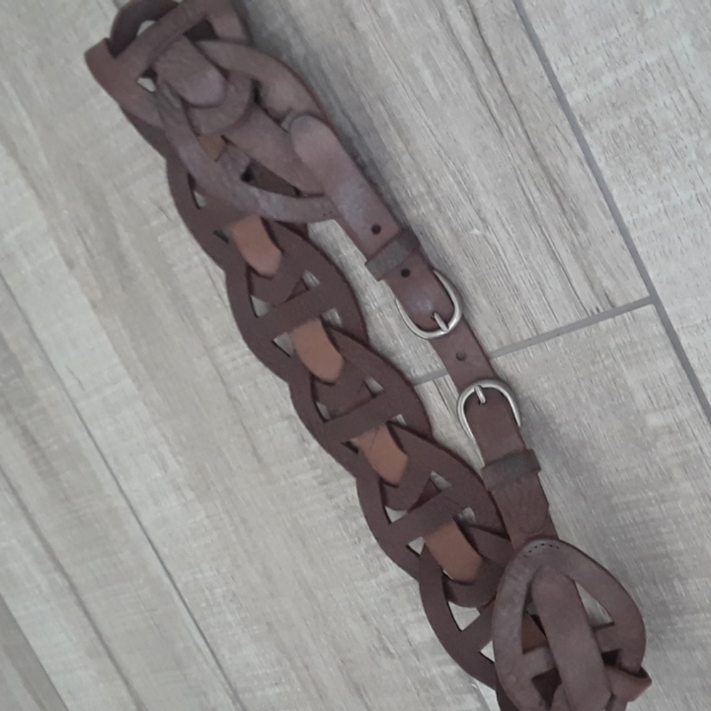 BRAVE..LEATHER BELT..
